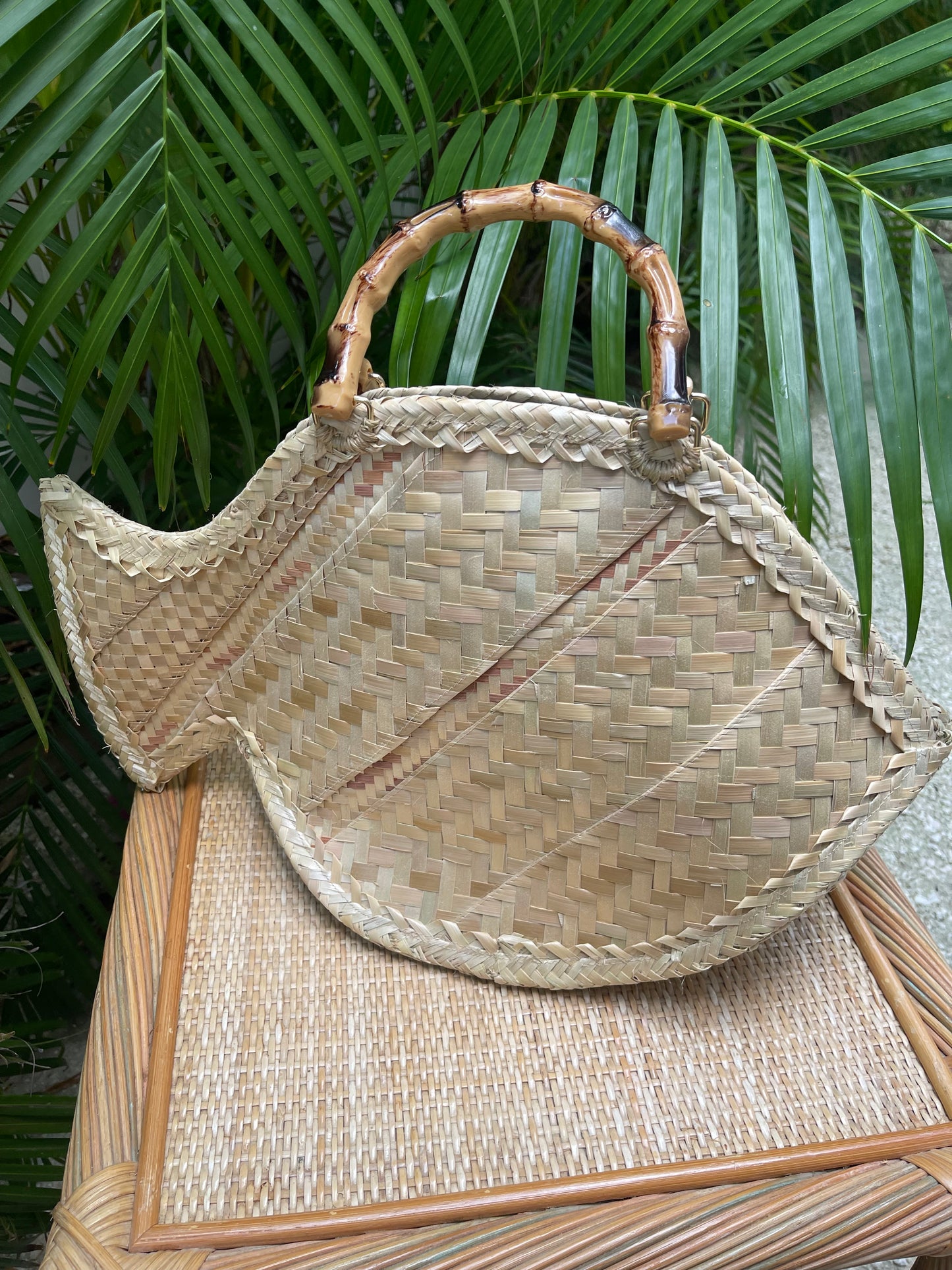 Fish Shaped Thatch Tote with bamboo handles - Med