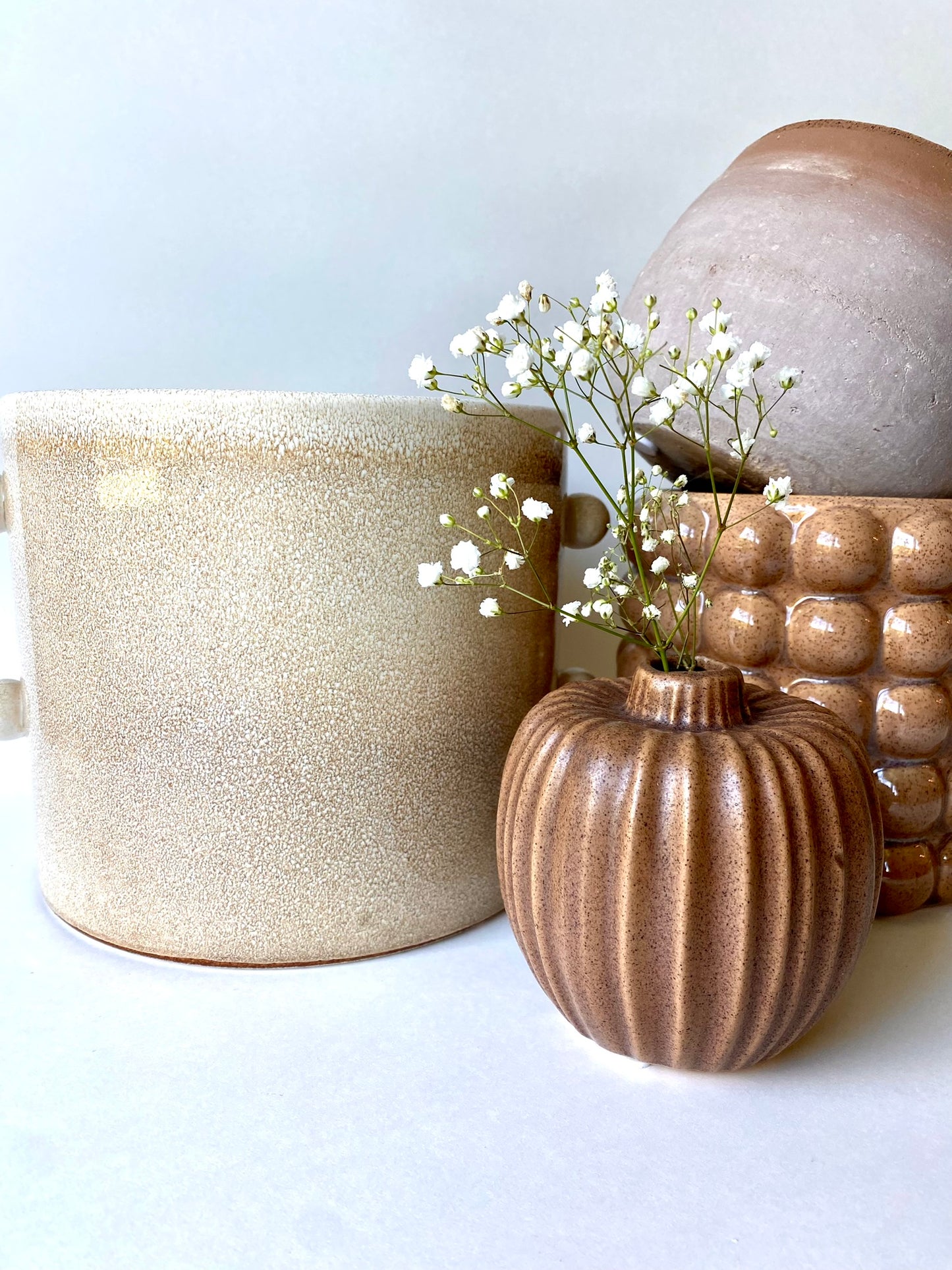 knobbed handle planter