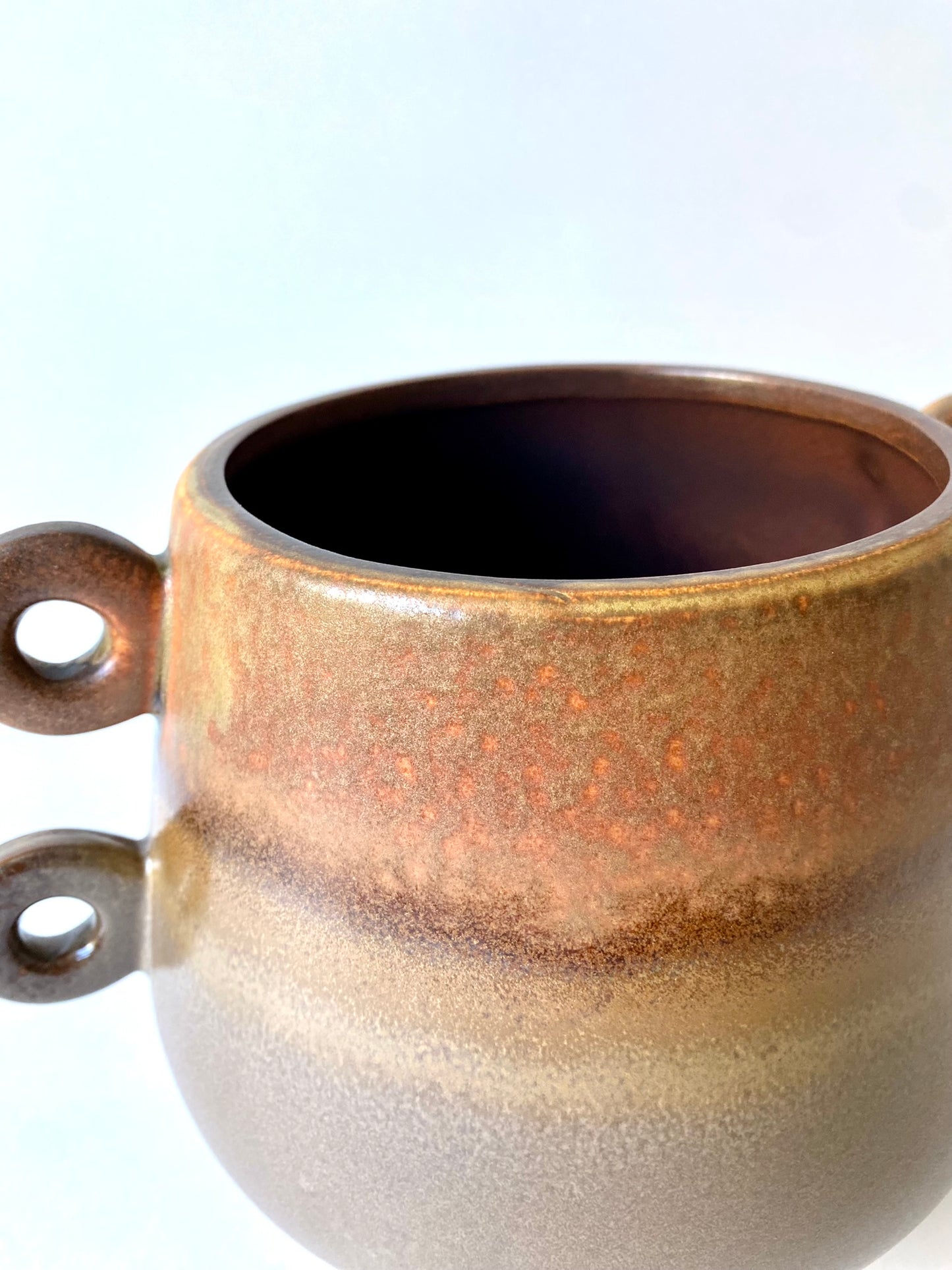 stoneware planter with handles
