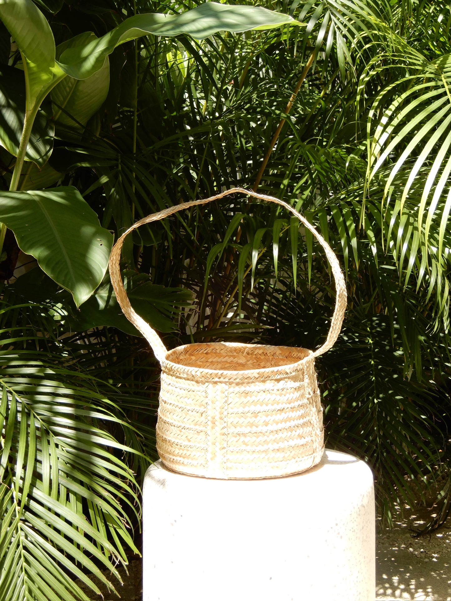 Silver Thatch Basket - Med