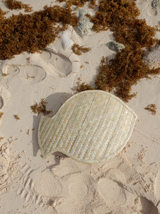 Handcrafted Silver Thatch Fish Placemat