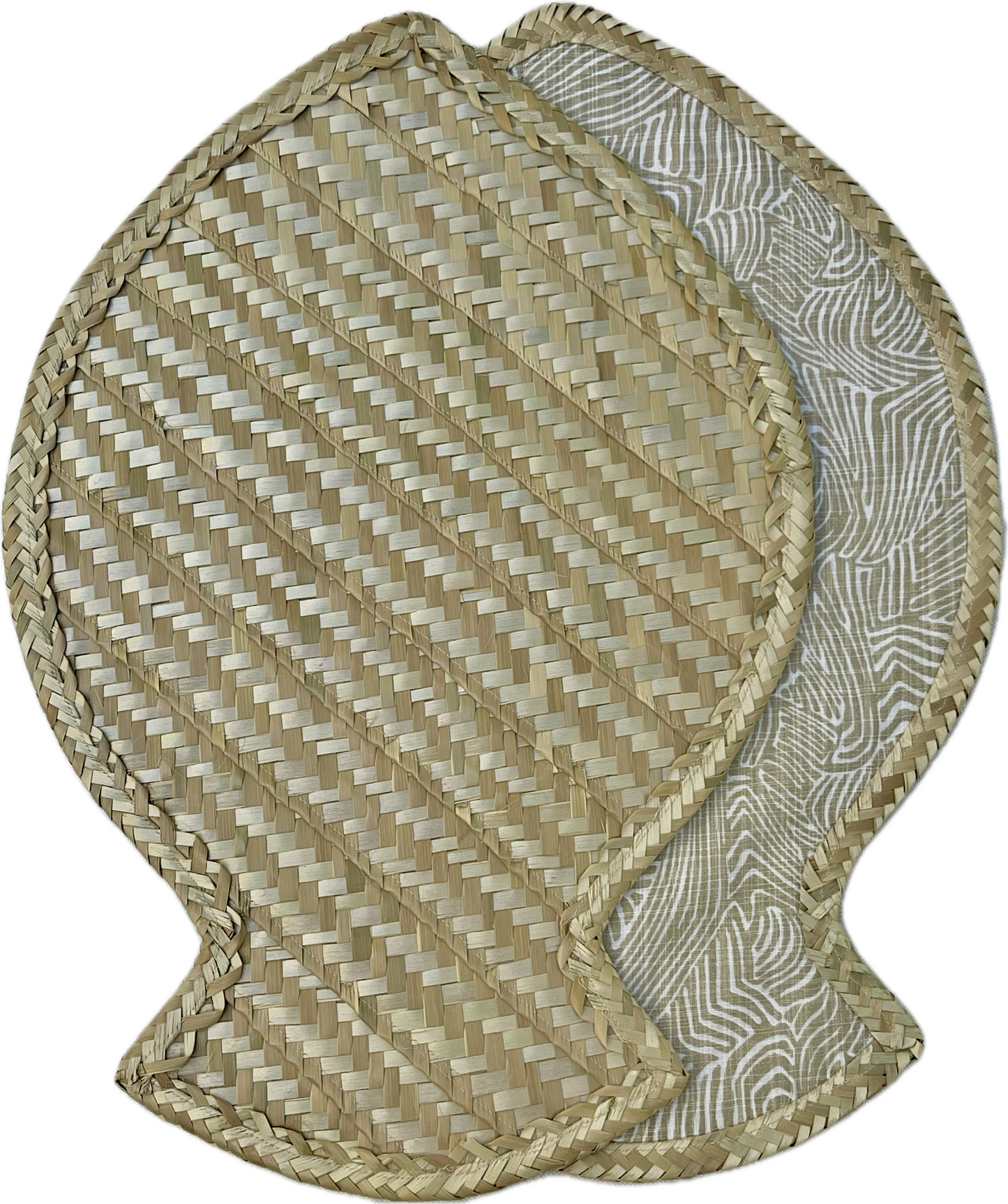 Handcrafted Silver Thatch Fish Reversible Placemat