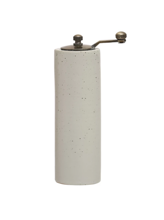 white salt/pepper grinder